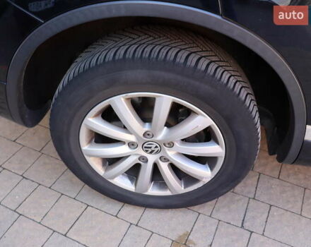 Черный Фольксваген Туарег, объемом двигателя 3 л и пробегом 142 тыс. км за 22900 $, фото 11 на Automoto.ua