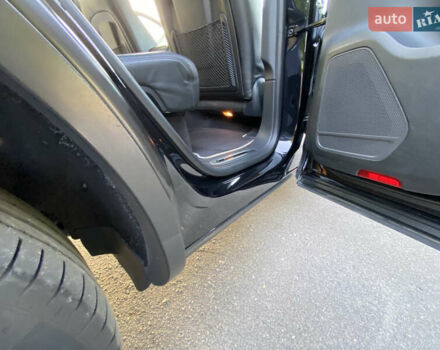 Черный Фольксваген Туарег, объемом двигателя 2.97 л и пробегом 185 тыс. км за 22999 $, фото 63 на Automoto.ua