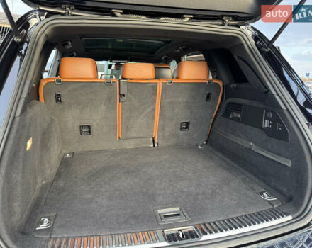 Черный Фольксваген Туарег, объемом двигателя 3 л и пробегом 275 тыс. км за 20999 $, фото 41 на Automoto.ua