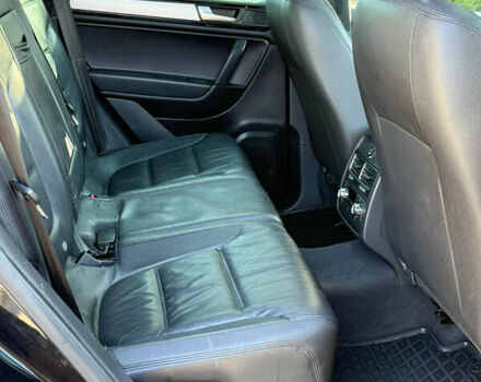 Фольксваген Туарег 2013 в Черновцах на Automoto.ua Черный Фольксваген Туарег, объемом двигателя 2.97 л и пробегом 276 тыс. км за 18900 $, фото 51 на Automoto.ua