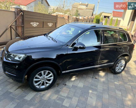 Фольксваген Туарег 2013 в Черновцах на Automoto.ua Черный Фольксваген Туарег, объемом двигателя 2.97 л и пробегом 276 тыс. км за 18900 $, фото 32 на Automoto.ua