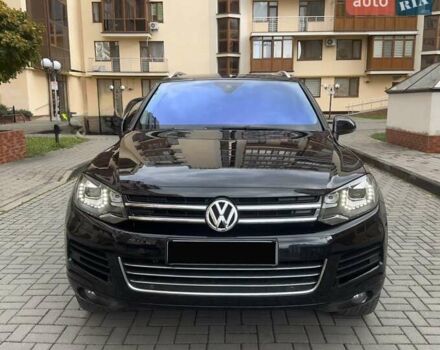 Фольксваген Туарег 2013 в Черновцах на Automoto.ua Черный Фольксваген Туарег, объемом двигателя 2.97 л и пробегом 250 тыс. км за 19900 $, фото 10 на Automoto.ua