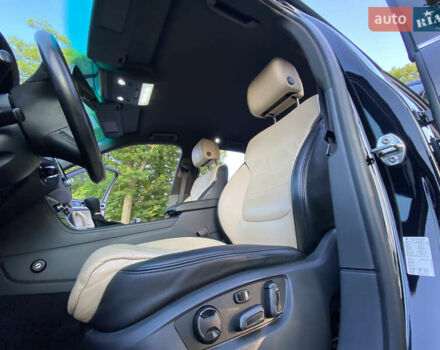 Черный Фольксваген Туарег, объемом двигателя 2.97 л и пробегом 185 тыс. км за 22999 $, фото 49 на Automoto.ua