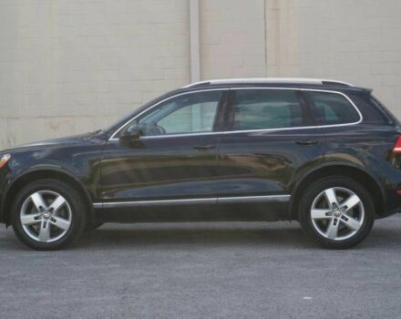 Черный Фольксваген Туарег, объемом двигателя 3.6 л и пробегом 87 тыс. км за 6500 $, фото 4 на Automoto.ua
