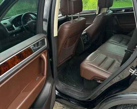 Черный Фольксваген Туарег, объемом двигателя 3 л и пробегом 360 тыс. км за 16200 $, фото 12 на Automoto.ua