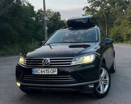 Черный Фольксваген Туарег, объемом двигателя 2.97 л и пробегом 242 тыс. км за 25900 $, фото 4 на Automoto.ua