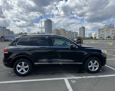 Черный Фольксваген Туарег, объемом двигателя 3 л и пробегом 195 тыс. км за 20950 $, фото 4 на Automoto.ua