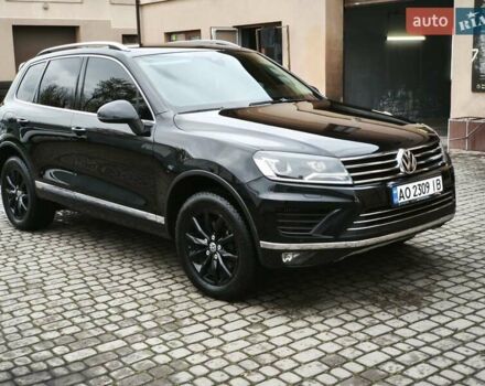 Чорний Фольксваген Туарег, об'ємом двигуна 2.97 л та пробігом 300 тис. км за 24700 $, фото 2 на Automoto.ua
