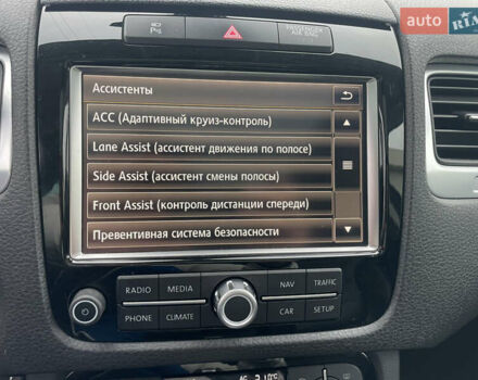 Чорний Фольксваген Туарег, об'ємом двигуна 2.97 л та пробігом 340 тис. км за 25500 $, фото 13 на Automoto.ua