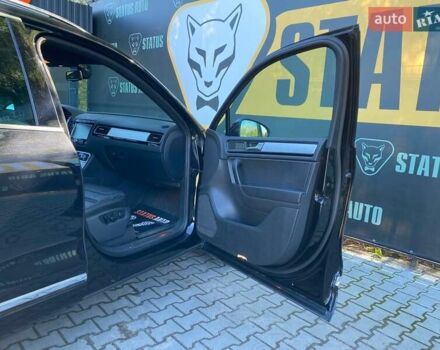 Черный Фольксваген Туарег, объемом двигателя 3 л и пробегом 236 тыс. км за 22900 $, фото 33 на Automoto.ua