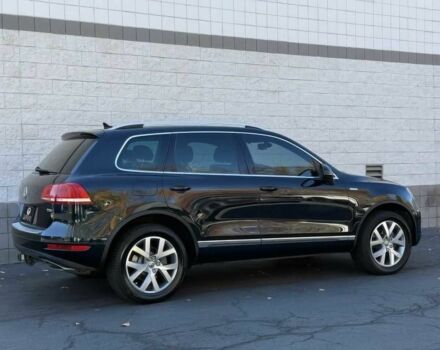 Чорний Фольксваген Туарег, об'ємом двигуна 3 л та пробігом 84 тис. км за 3300 $, фото 6 на Automoto.ua