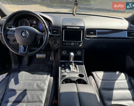 Чорний Фольксваген Туарег, об'ємом двигуна 2.97 л та пробігом 313 тис. км за 17800 $, фото 9 на Automoto.ua