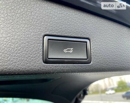 Черный Фольксваген Туарег, объемом двигателя 3 л и пробегом 223 тыс. км за 25500 $, фото 69 на Automoto.ua