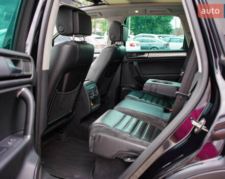 Черный Фольксваген Туарег, объемом двигателя 3 л и пробегом 236 тыс. км за 24999 $, фото 37 на Automoto.ua