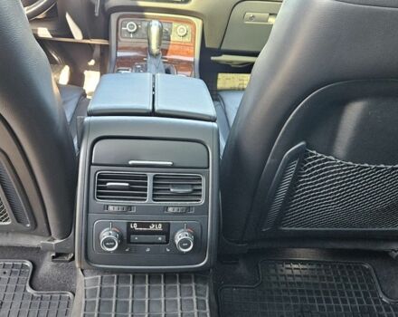 Черный Фольксваген Туарег, объемом двигателя 3 л и пробегом 236 тыс. км за 19800 $, фото 7 на Automoto.ua