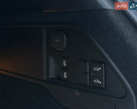 Чорний Фольксваген Туарег, об'ємом двигуна 2.97 л та пробігом 225 тис. км за 27500 $, фото 31 на Automoto.ua