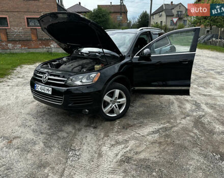 Черный Фольксваген Туарег, объемом двигателя 3 л и пробегом 360 тыс. км за 16200 $, фото 25 на Automoto.ua