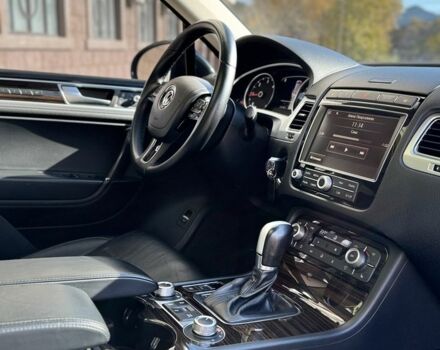 Черный Фольксваген Туарег, объемом двигателя 3 л и пробегом 216 тыс. км за 27400 $, фото 18 на Automoto.ua