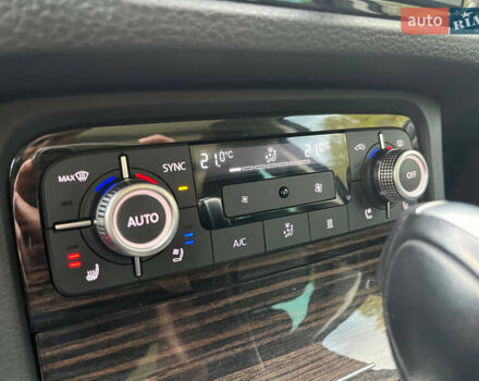 Черный Фольксваген Туарег, объемом двигателя 2.97 л и пробегом 242 тыс. км за 25900 $, фото 17 на Automoto.ua