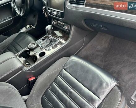 Чорний Фольксваген Туарег, об'ємом двигуна 2.97 л та пробігом 220 тис. км за 24500 $, фото 16 на Automoto.ua