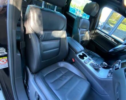 Черный Фольксваген Туарег, объемом двигателя 3 л и пробегом 236 тыс. км за 22900 $, фото 34 на Automoto.ua