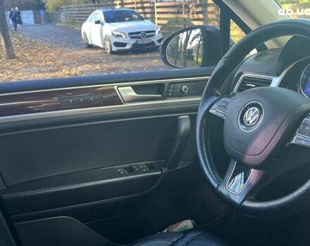 Черный Фольксваген Туарег, объемом двигателя 3 л и пробегом 374 тыс. км за 19990 $, фото 22 на Automoto.ua