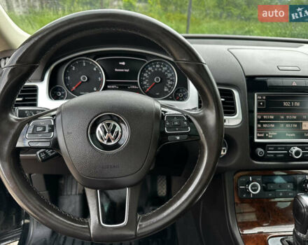 Черный Фольксваген Туарег, объемом двигателя 3 л и пробегом 360 тыс. км за 16200 $, фото 10 на Automoto.ua