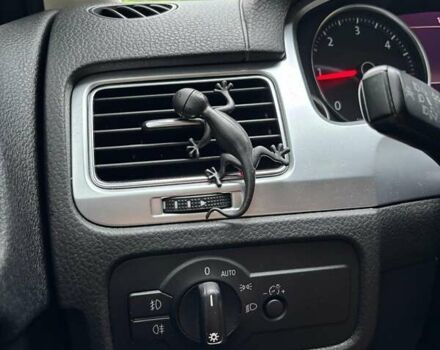 Чорний Фольксваген Туарег, об'ємом двигуна 2.97 л та пробігом 220 тис. км за 24500 $, фото 31 на Automoto.ua