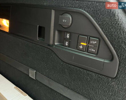 Черный Фольксваген Туарег, объемом двигателя 2.97 л и пробегом 242 тыс. км за 25900 $, фото 14 на Automoto.ua