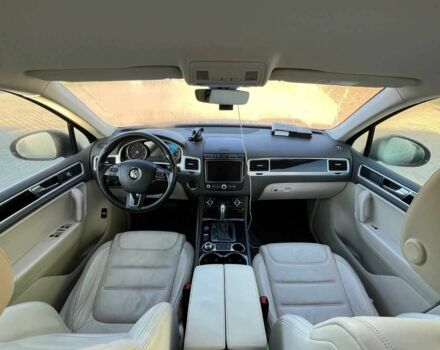 Черный Фольксваген Туарег, объемом двигателя 3 л и пробегом 114 тыс. км за 11200 $, фото 2 на Automoto.ua