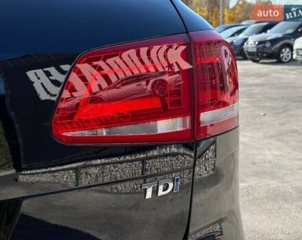 Черный Фольксваген Туарег, объемом двигателя 2.97 л и пробегом 199 тыс. км за 22000 $, фото 9 на Automoto.ua