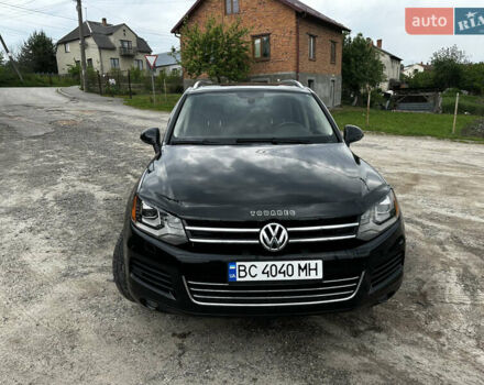 Черный Фольксваген Туарег, объемом двигателя 3 л и пробегом 360 тыс. км за 16200 $, фото 2 на Automoto.ua