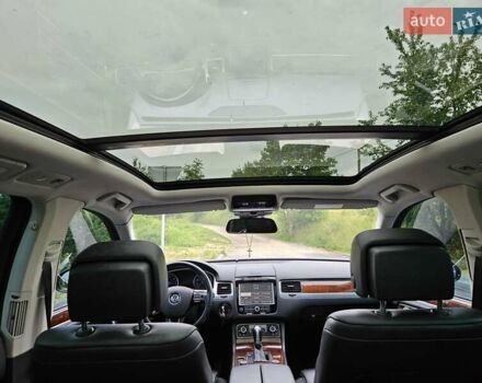 Черный Фольксваген Туарег, объемом двигателя 3 л и пробегом 236 тыс. км за 21600 $, фото 16 на Automoto.ua