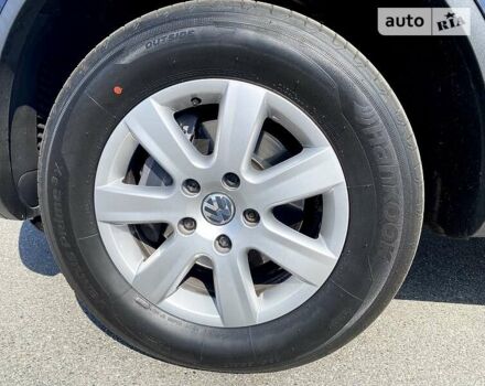 Черный Фольксваген Туарег, объемом двигателя 3 л и пробегом 223 тыс. км за 25500 $, фото 20 на Automoto.ua