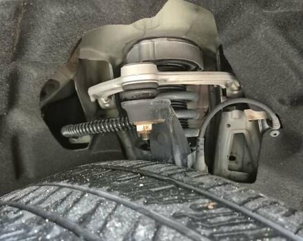 Черный Фольксваген Туарег, объемом двигателя 3 л и пробегом 330 тыс. км за 19999 $, фото 8 на Automoto.ua