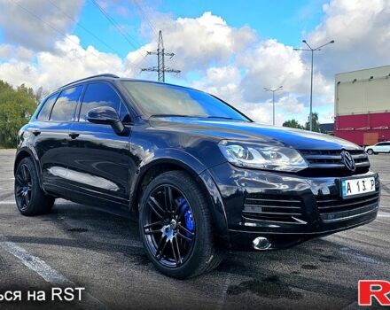 Черный Фольксваген Туарег, объемом двигателя 4.2 л и пробегом 330 тыс. км за 19999 $, фото 10 на Automoto.ua