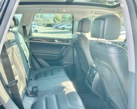 Чорний Фольксваген Туарег, об'ємом двигуна 3 л та пробігом 86 тис. км за 22000 $, фото 9 на Automoto.ua