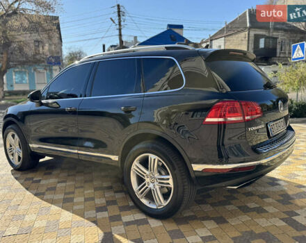 Черный Фольксваген Туарег, объемом двигателя 2.97 л и пробегом 216 тыс. км за 27400 $, фото 6 на Automoto.ua