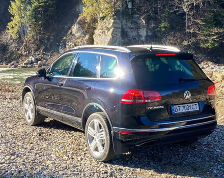 Черный Фольксваген Туарег, объемом двигателя 3 л и пробегом 208 тыс. км за 30500 $, фото 4 на Automoto.ua