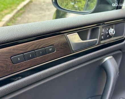 Черный Фольксваген Туарег, объемом двигателя 3 л и пробегом 200 тыс. км за 25790 $, фото 18 на Automoto.ua