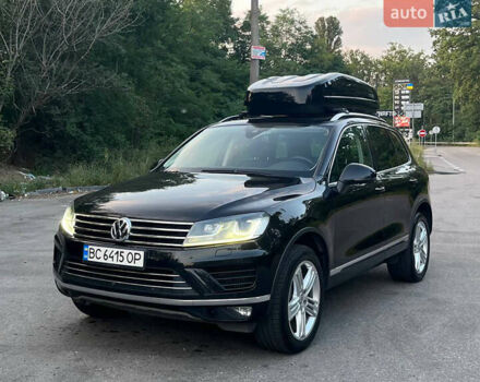 Черный Фольксваген Туарег, объемом двигателя 2.97 л и пробегом 242 тыс. км за 25900 $, фото 3 на Automoto.ua