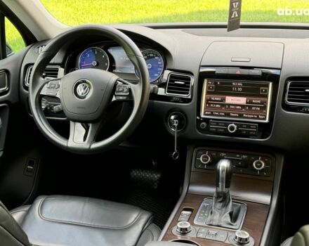 Черный Фольксваген Туарег, объемом двигателя 3 л и пробегом 200 тыс. км за 25790 $, фото 30 на Automoto.ua