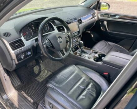 Черный Фольксваген Туарег, объемом двигателя 3 л и пробегом 87 тыс. км за 9000 $, фото 7 на Automoto.ua