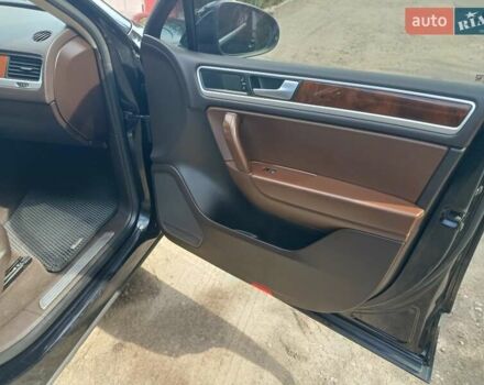 Чорний Фольксваген Туарег, об'ємом двигуна 3.6 л та пробігом 123 тис. км за 15500 $, фото 7 на Automoto.ua