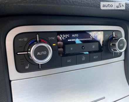 Черный Фольксваген Туарег, объемом двигателя 3 л и пробегом 223 тыс. км за 25500 $, фото 61 на Automoto.ua