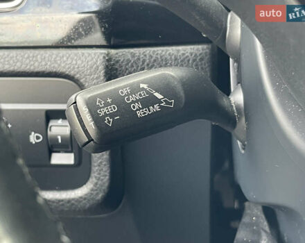 Черный Фольксваген Туарег, объемом двигателя 2.97 л и пробегом 249 тыс. км за 22500 $, фото 29 на Automoto.ua