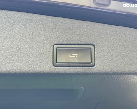 Черный Фольксваген Туарег, объемом двигателя 3 л и пробегом 200 тыс. км за 25790 $, фото 24 на Automoto.ua