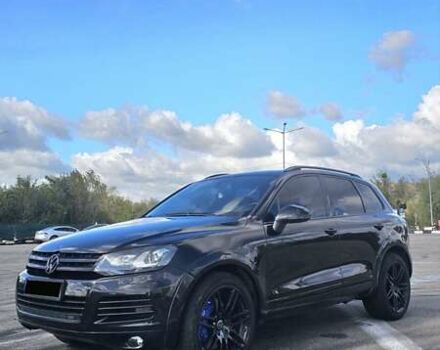 Черный Фольксваген Туарег, объемом двигателя 4.13 л и пробегом 335 тыс. км за 21500 $, фото 5 на Automoto.ua