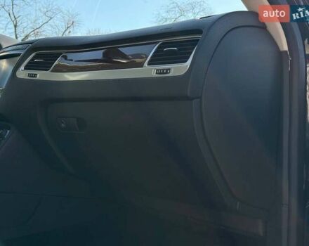 Черный Фольксваген Туарег, объемом двигателя 2.97 л и пробегом 199 тыс. км за 22000 $, фото 37 на Automoto.ua