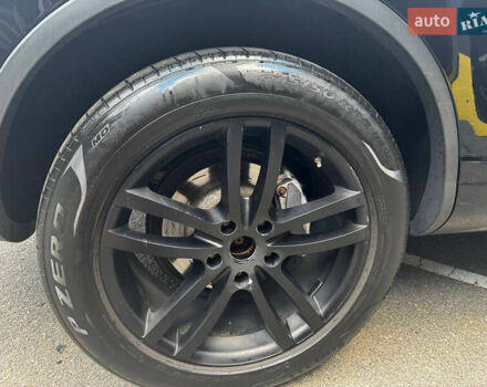 Черный Фольксваген Туарег, объемом двигателя 2.97 л и пробегом 221 тыс. км за 20750 $, фото 12 на Automoto.ua